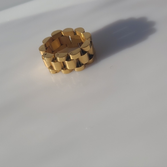'Sage' Ring Gold - Picture 5 of 8